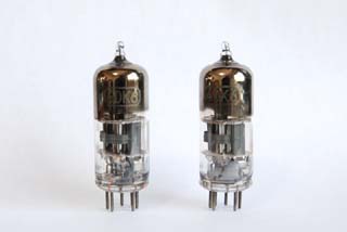 東芝製の6DK6(ロゴ無し)