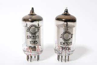 SOVTEK製のEF86